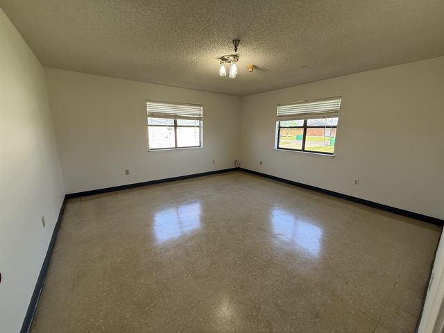 208 Diplomat Way Drive, Thibodaux, LA 70301
