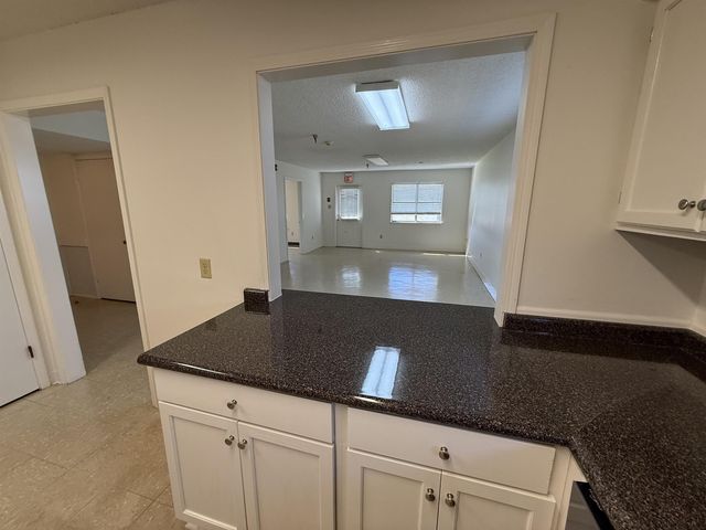 208 Diplomat Way Drive, Thibodaux, LA 70301