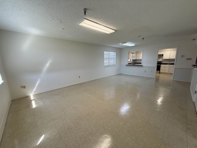 208 Diplomat Way Drive, Thibodaux, LA 70301