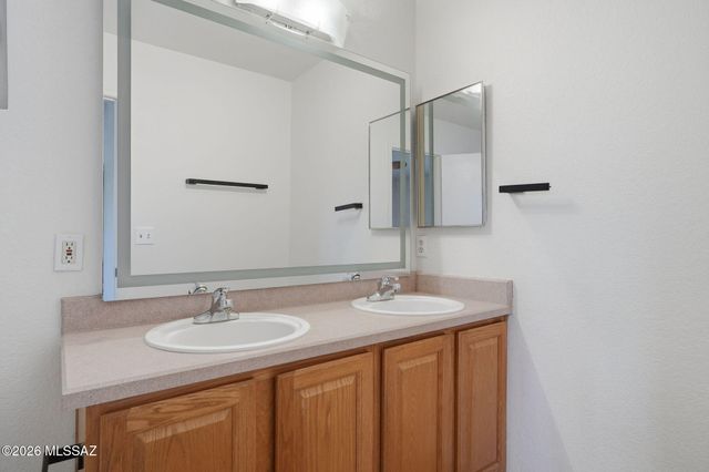 4781 E Joslyn Heights Place, Tucson, AZ 85712