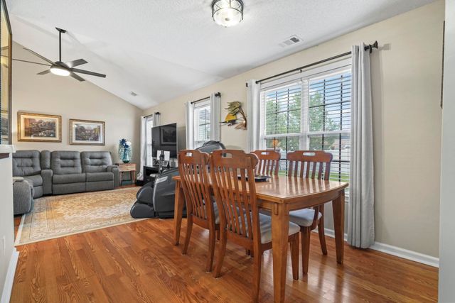608 Stoney Burn Ln., Myrtle Beach, SC 29579