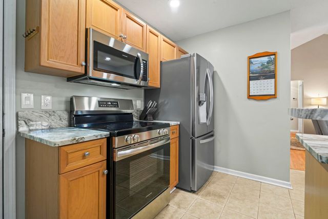 608 Stoney Burn Ln., Myrtle Beach, SC 29579
