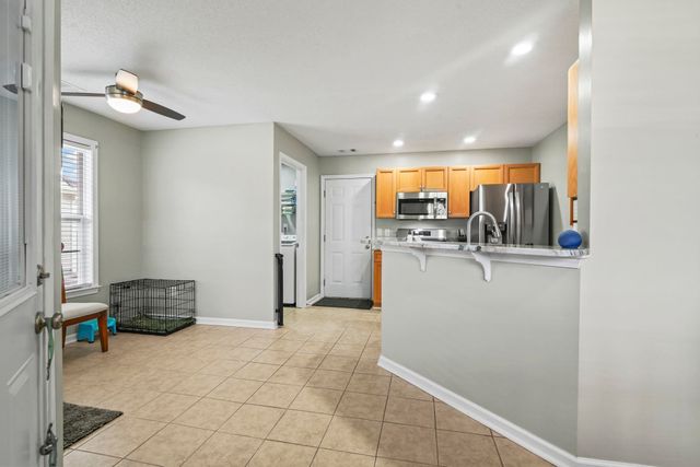 608 Stoney Burn Ln., Myrtle Beach, SC 29579