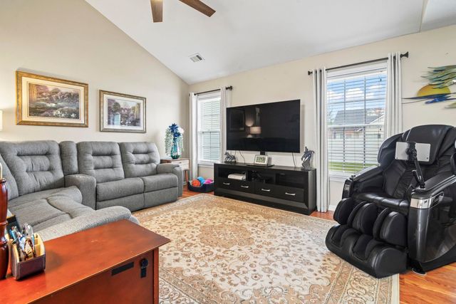 608 Stoney Burn Ln., Myrtle Beach, SC 29579
