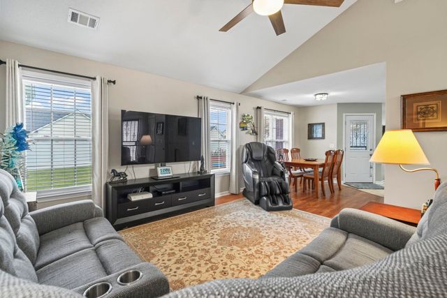 608 Stoney Burn Ln., Myrtle Beach, SC 29579