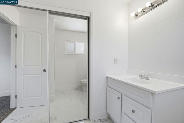 1424 Yosemite Dr, Antioch, CA 94509