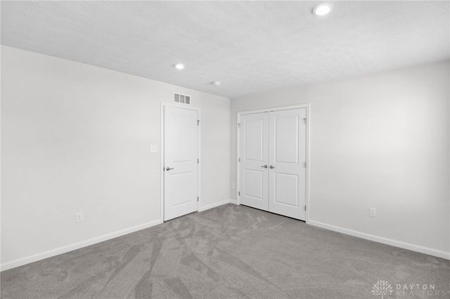 7113 Honeylocust Street, Tipp City, OH 45371