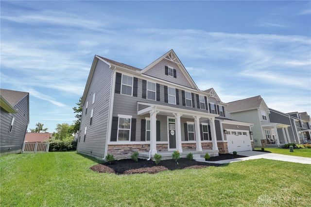 7113 Honeylocust Street, Tipp City, OH 45371