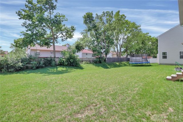 7113 Honeylocust Street, Tipp City, OH 45371