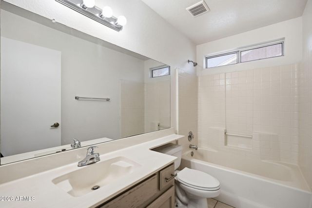 8542 W OREGON Avenue, Glendale, AZ 85305