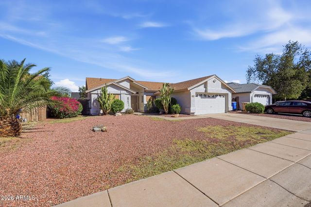 8542 W OREGON Avenue, Glendale, AZ 85305