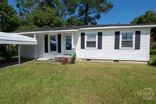 328 Riverview Drive, Savannah, GA 31404