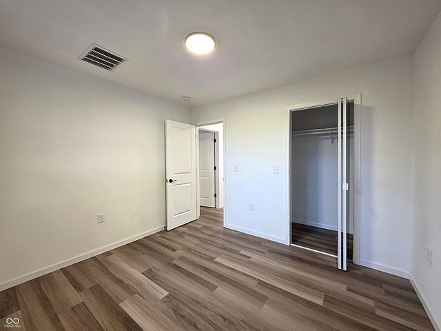 11 S 1050 W, Jamestown, IN 46147