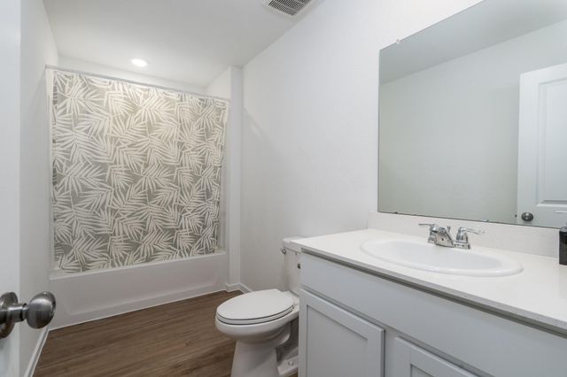 18582 Cepagatti Drive, New Caney, TX 77357