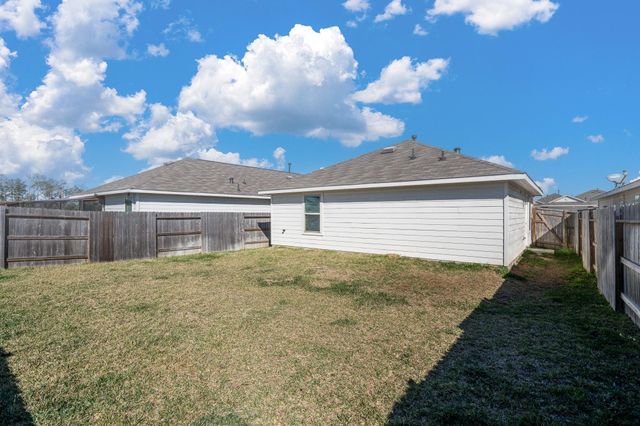 18582 Cepagatti Drive, New Caney, TX 77357