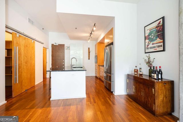 130 Arizona Avenue NE 204, Atlanta, GA 30307