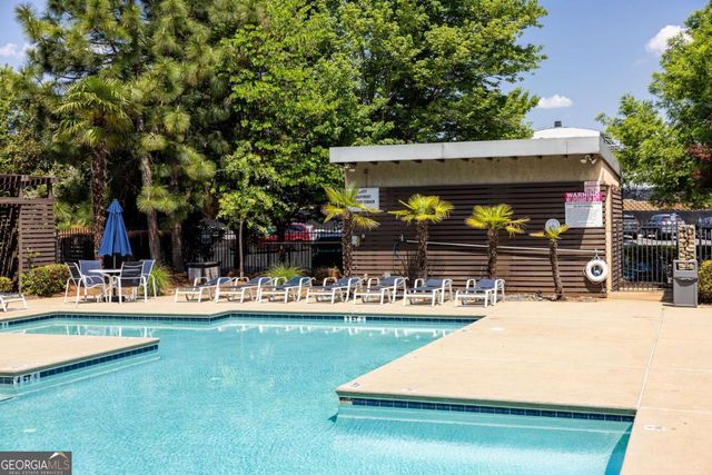 130 Arizona Avenue NE 204, Atlanta, GA 30307