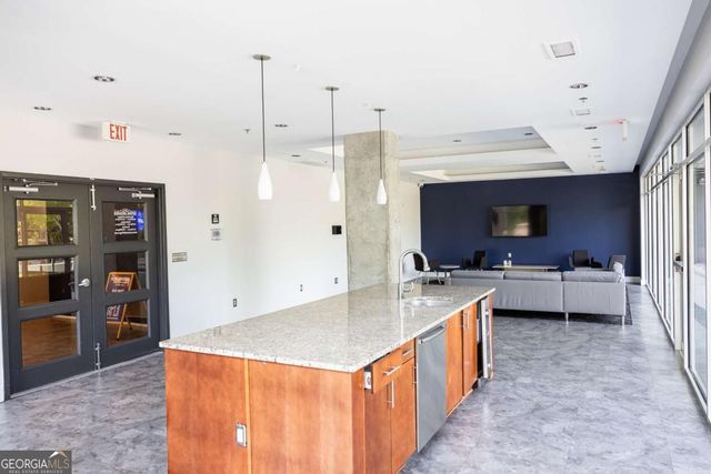 130 Arizona Avenue NE 204, Atlanta, GA 30307