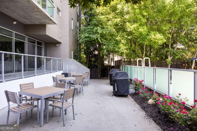 130 Arizona Avenue NE 204, Atlanta, GA 30307