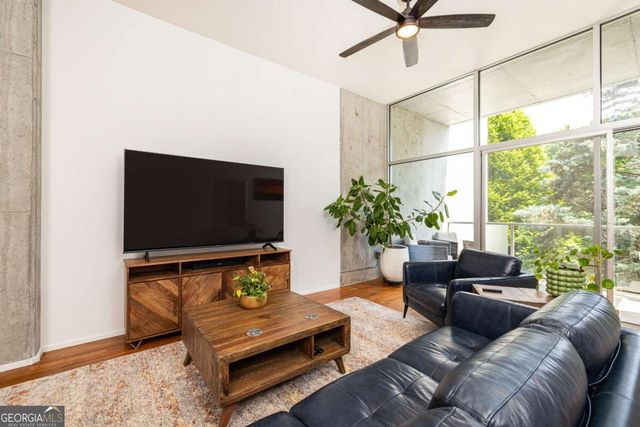 130 Arizona Avenue NE 204, Atlanta, GA 30307