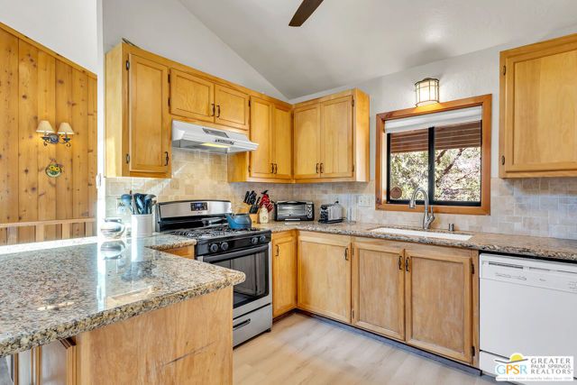 54285 Tahquitz View Drive, Idyllwild, CA 92549