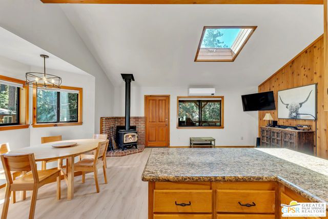 54285 Tahquitz View Drive, Idyllwild, CA 92549