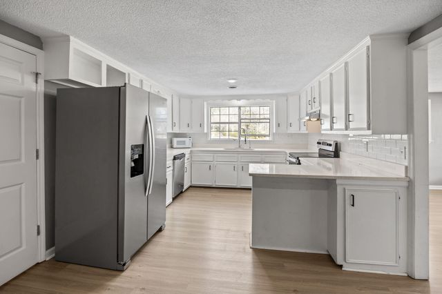 725 S Live Oak Drive, Moncks Corner, SC 29461