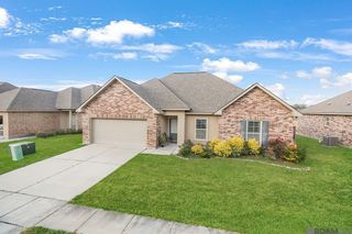 8807 Black Birch Ave, Zachary, LA 70791