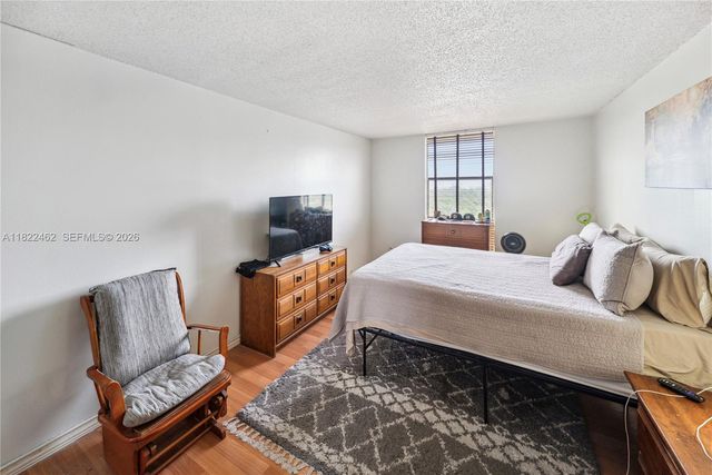 13499 Biscayne Boulevard 703, North Miami, FL 33181