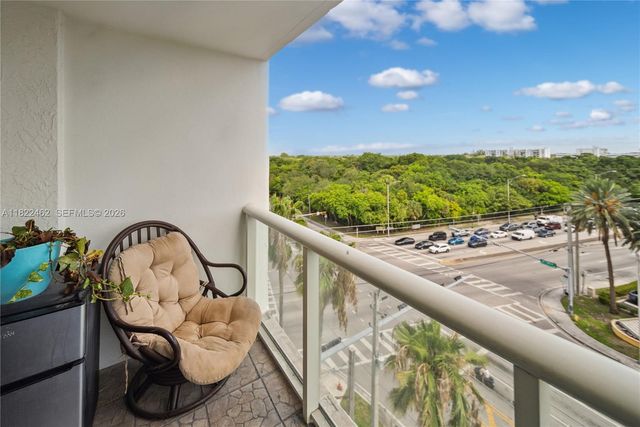 13499 Biscayne Boulevard 703, North Miami, FL 33181