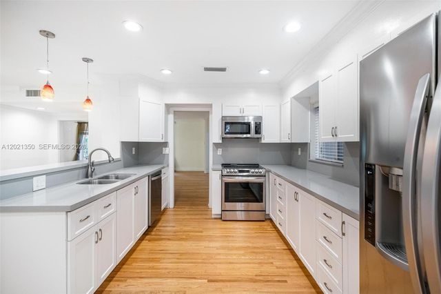 648 Sevilla Ave, Coral Gables, FL 33134