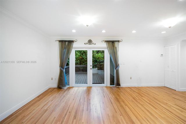 648 Sevilla Ave, Coral Gables, FL 33134