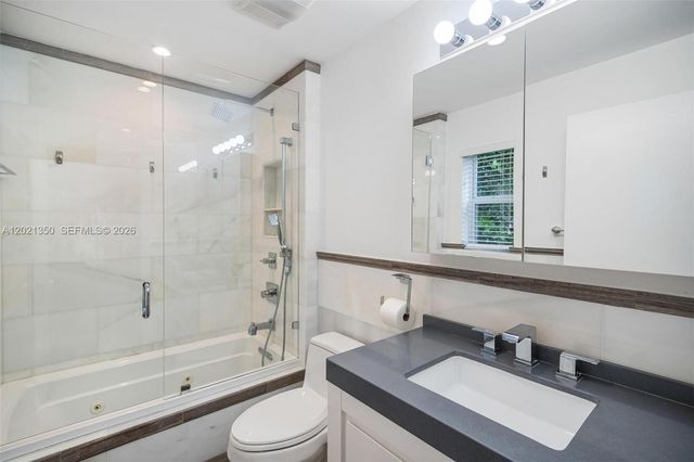 648 Sevilla Ave, Coral Gables, FL 33134