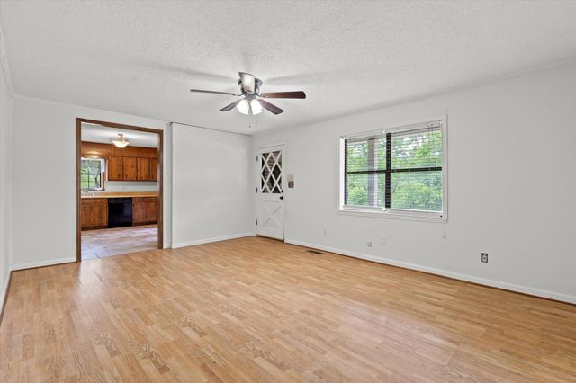 10930 Meadowview Road, Georgetown, TN 37336