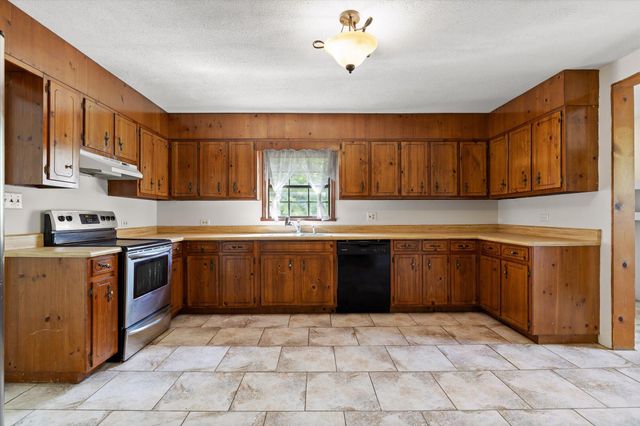 10930 Meadowview Road, Georgetown, TN 37336