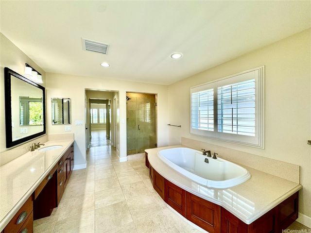 91-1044 Kai Oio Street, Ewa Beach, HI 96706