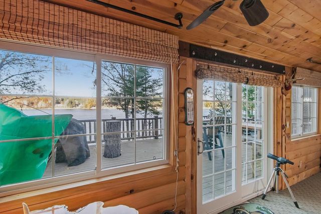 W8120 Eagle Court, Oxford, WI 53952