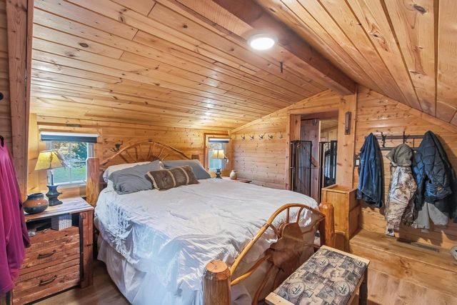 W8120 Eagle Court, Oxford, WI 53952