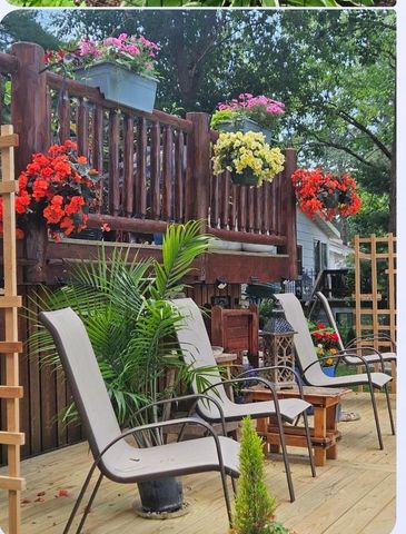 W8120 Eagle Court, Oxford, WI 53952