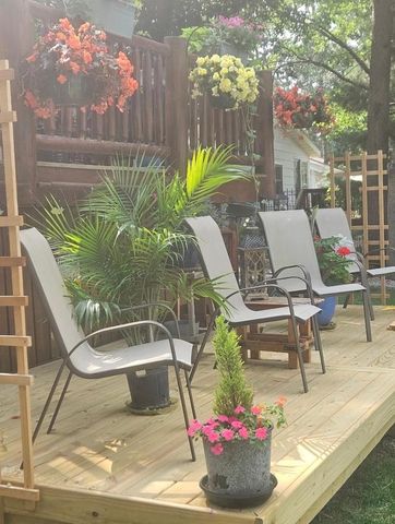 W8120 Eagle Court, Oxford, WI 53952