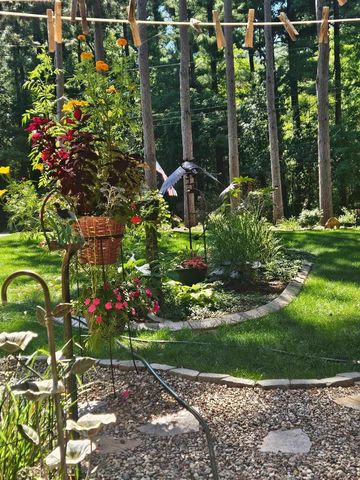 W8120 Eagle Court, Oxford, WI 53952