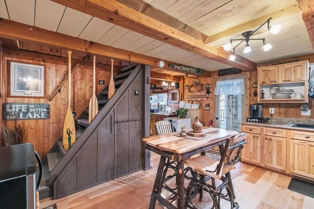 W8120 Eagle Court, Oxford, WI 53952