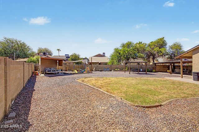 1717 E GREENWAY Circle, Phoenix, AZ 85042