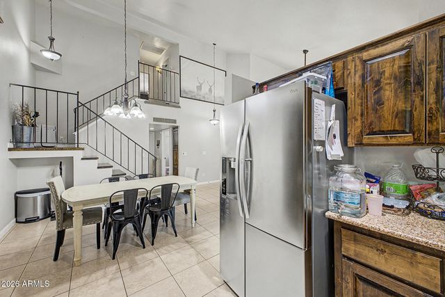 1717 E GREENWAY Circle, Phoenix, AZ 85042