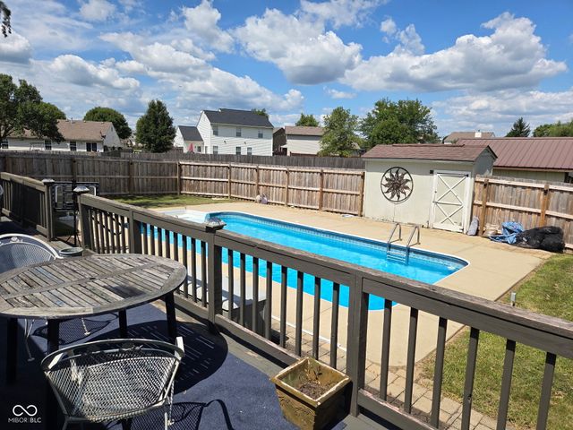 2146 Charles Drive, Franklin, IN 46131