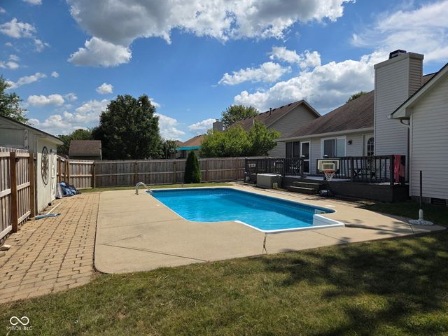 2146 Charles Drive, Franklin, IN 46131