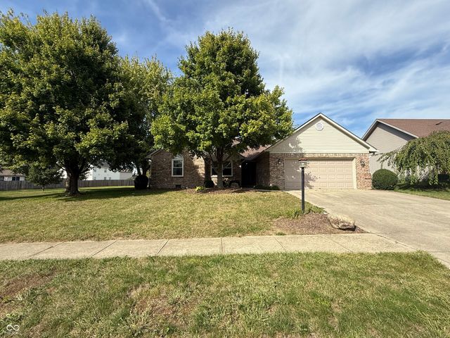 2146 Charles Drive, Franklin, IN 46131