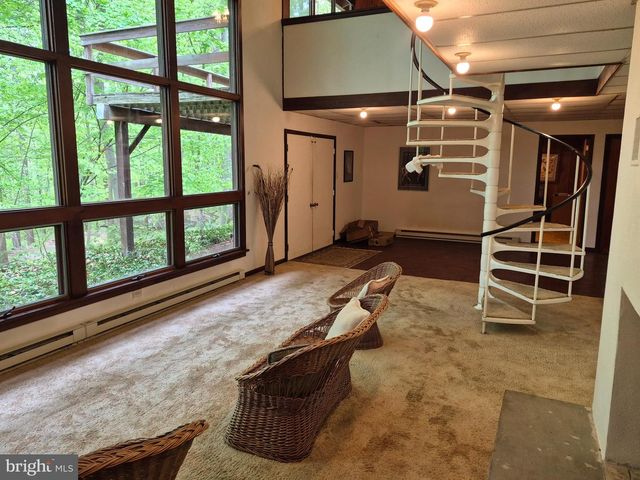 1941 SAWMILL RD, Spring City, PA 19475