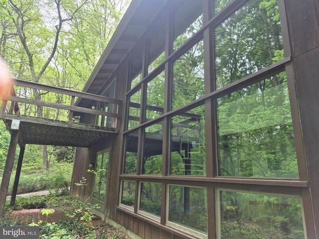 1941 SAWMILL RD, Spring City, PA 19475
