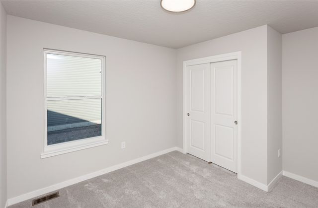 575 NW Compass Avenue, Waukee, IA 50263